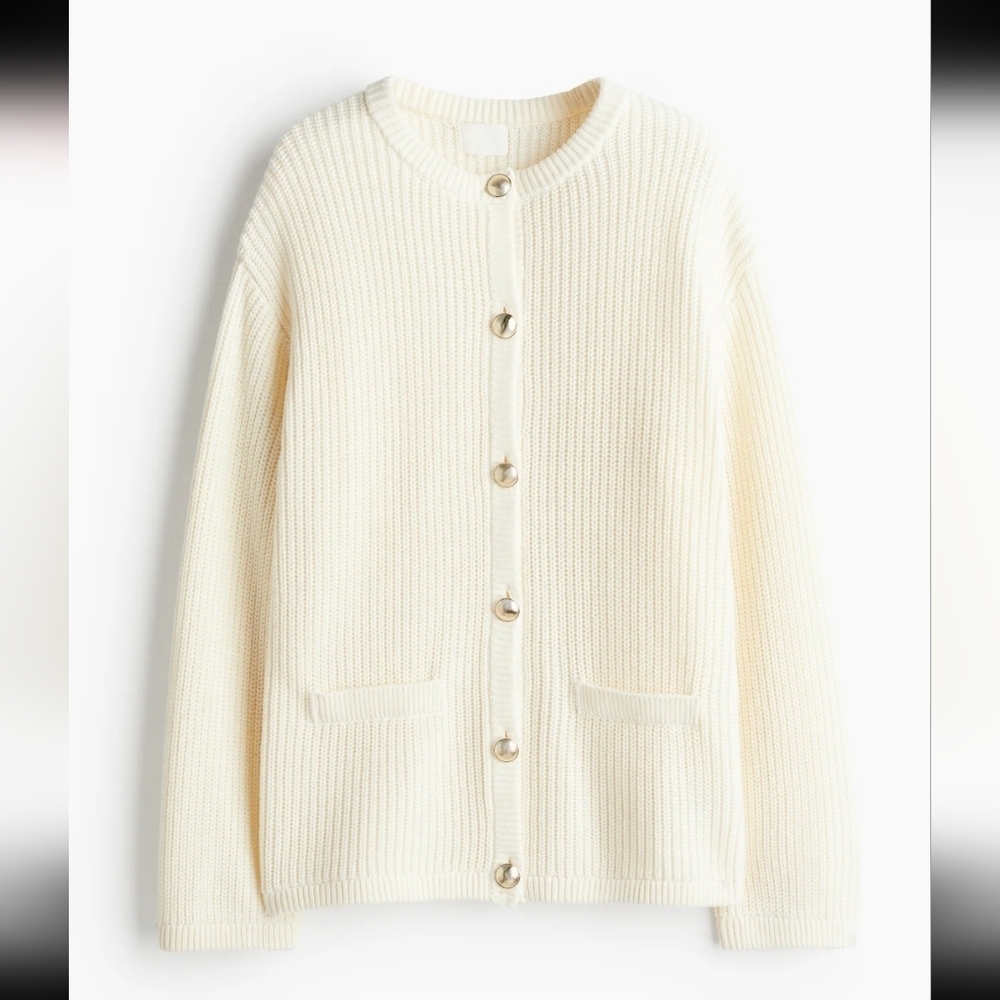H&M Old Money Elegant Cream Button-Up Women's Sweater